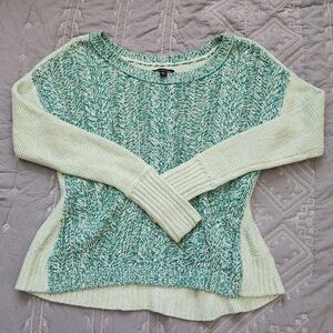 American Eagle knit sweater